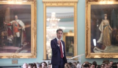 Q&A: How the UK government aims to ‘break link between gas and electricity prices’