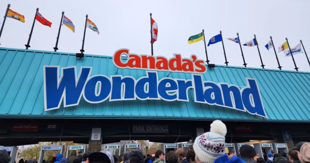 Canada’s Wonderland makes chaperone policy permanent in response to ‘unruly’ behaviour seen at other amusement parks - CTV News