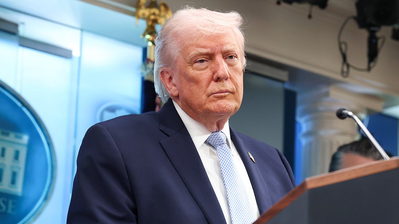 Live Updates: Trump slams Iran over ‘dishonorable’ behavior with Strait of Hormuz