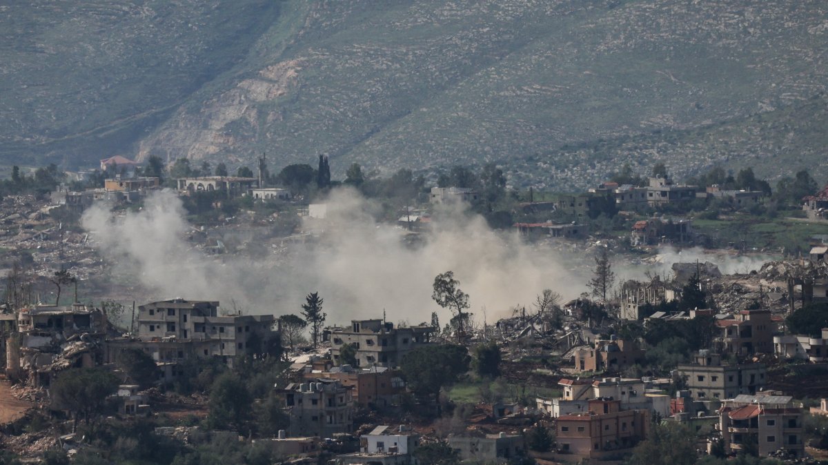 Israel threatens Lebanon with escalation amid tensions with Hezbollah
