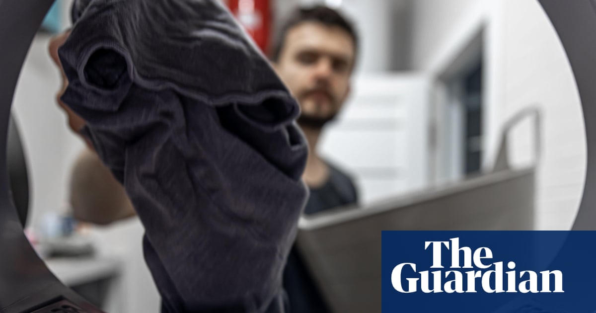 Run the dishwasher, plug in the car: how Great Britain plans to use record wind and solar power | Renewable energy