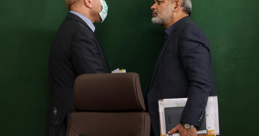 'We aren't sure who's in charge in Iran and neither do they,' US official tells Axios