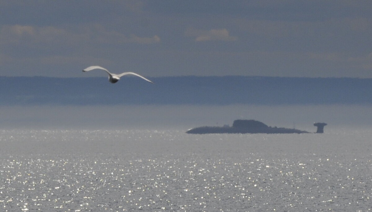 UK and Norway expose Russian operation near undersea infrastructure