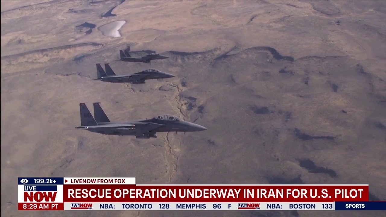 US fighter jets shot down: Search for pilot underway