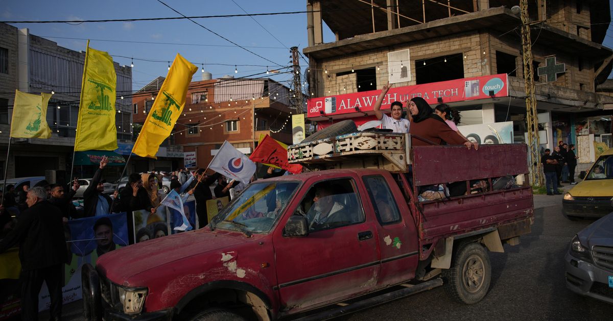 Displaced Lebanese return to villages following Israel and Hezbollah ceasefire in photos :: WRAL.com