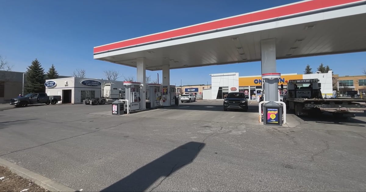 Gas prices in Ottawa set to rise on Saturday - CTV News