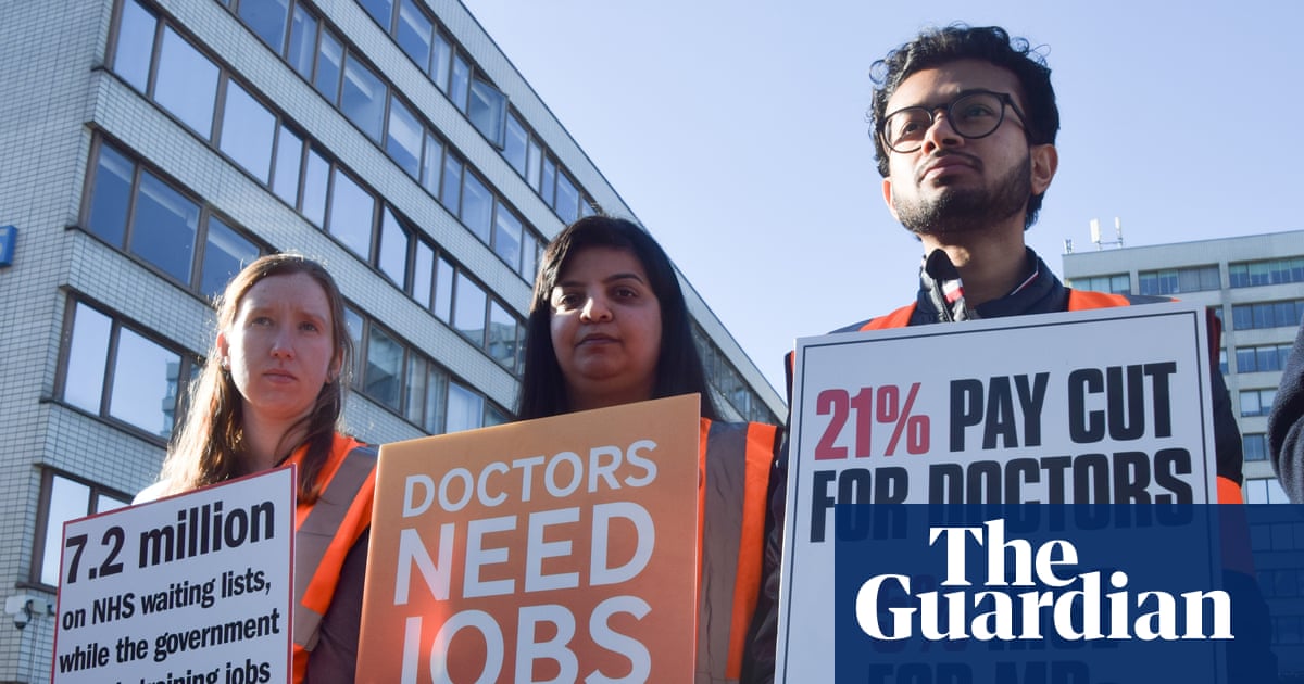 Doctors’ leader claims new reduced pay offer killed chances of ending strikes in England | NHS