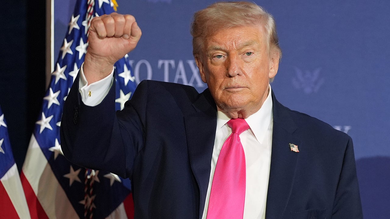 Live Updates: Strait of Hormuz is 'fully open,' Trump says, following Iran's announcement