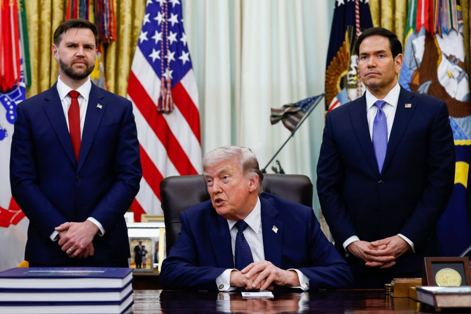 Trump’s messaging blitz divides advisers as Iran talks waver