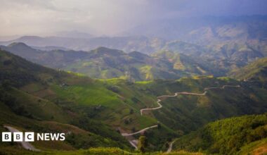 A mountain road in Ha Giang province