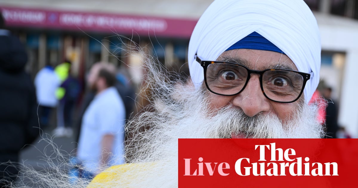 West Ham United v Leeds United: FA Cup – live | FA Cup