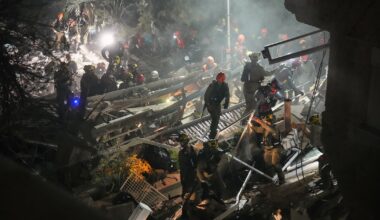 Trump issues new threat, pilot rescued