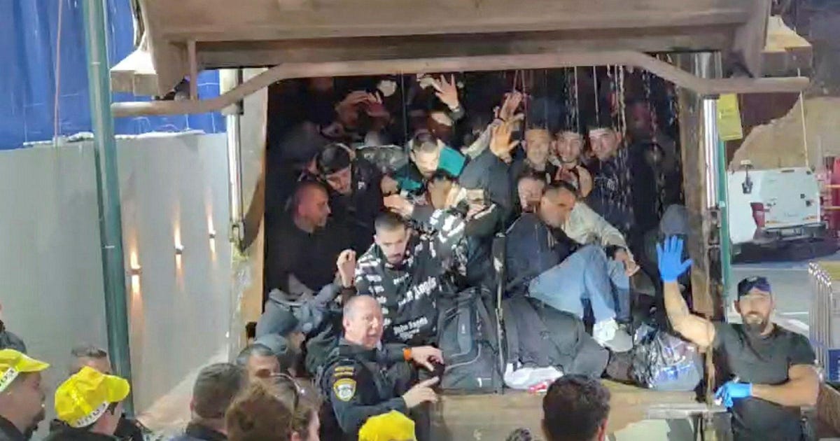A Garbage Truck Full of Hunger and Shame – and the Israeli System That Drives It