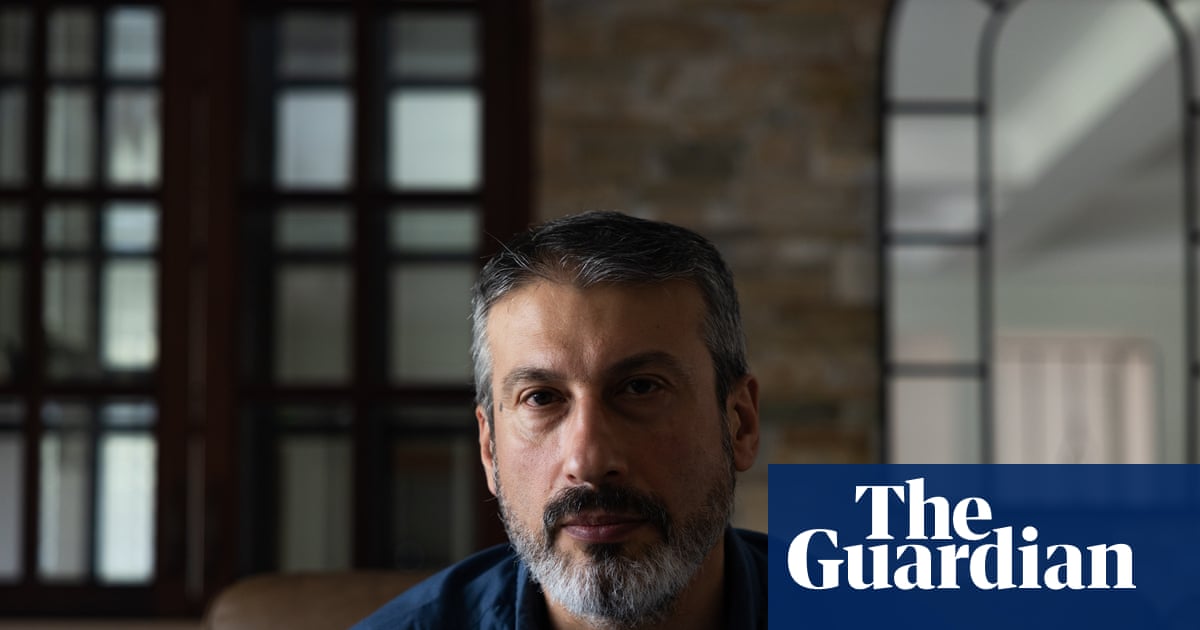 ‘There’s people dying for your petrol’: while Israel bombs Beirut, Lebanese Australians feel outrage and fear | Islamophobia