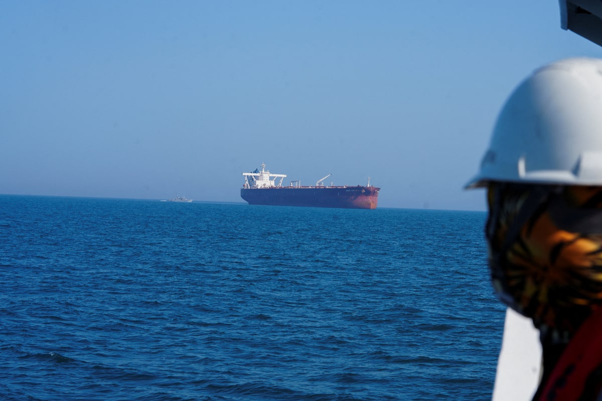 Iran reimposes restrictions on Strait of Hormuz, U.S. continues blockade