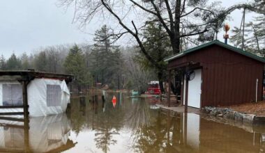 Rising waters in Bracebridge raise concerns as officials warn of critical days ahead