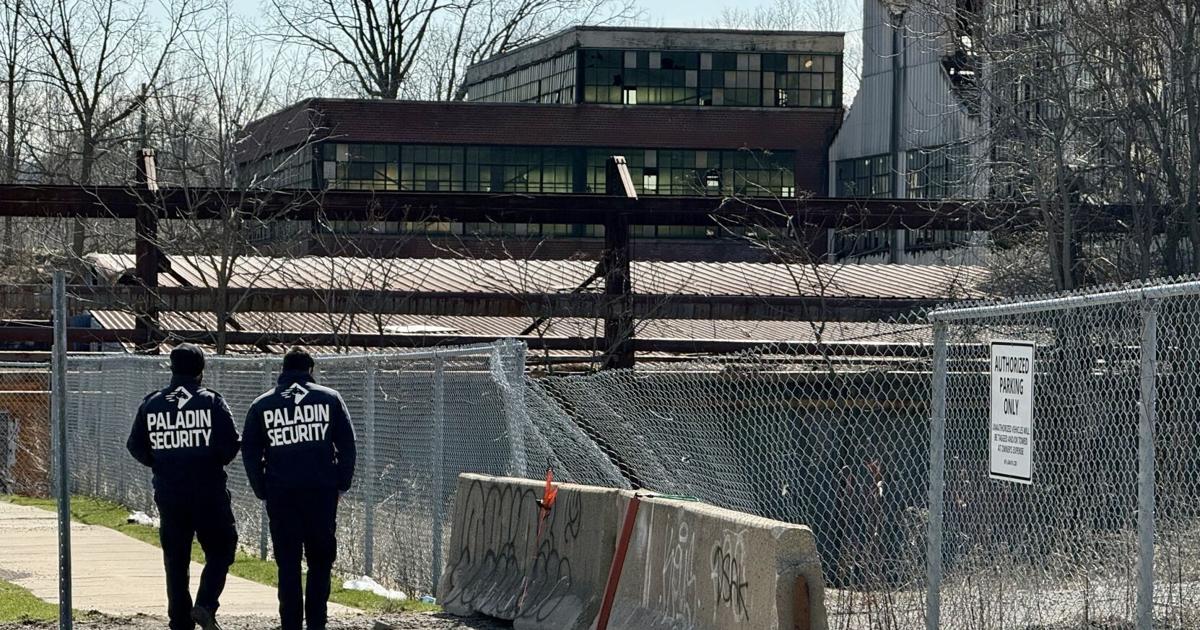 Teen died after falling through roof of former Westinghouse factory: police - The Spec