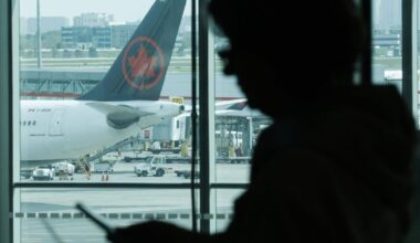 How to avoid hackers while traveling