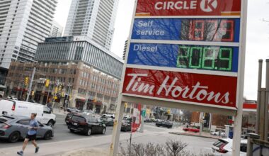 Carney government to cut excise tax on gasoline until Labour Day - Toronto Star