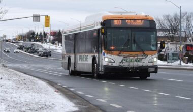 Hijab-wearing woman verbally, physically assaulted on bus in Scarborough, Muslim rights group says - Toronto Star