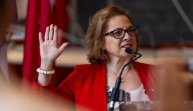 Canadian immigration minister's sporadic communication about new permanent resident program under fire - Toronto Star