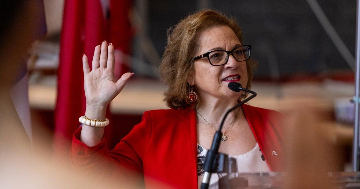 Canadian immigration minister's sporadic communication about new permanent resident program under fire - Toronto Star