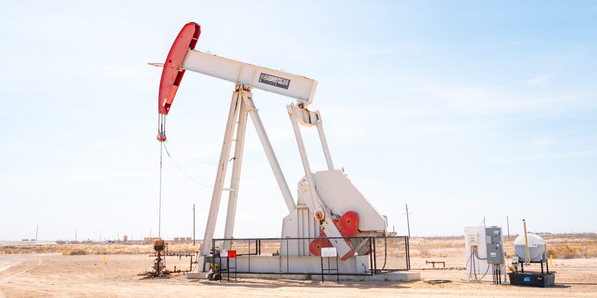 Oil Prices Inch up As US-Iran Peace Talks Fail to Materialize