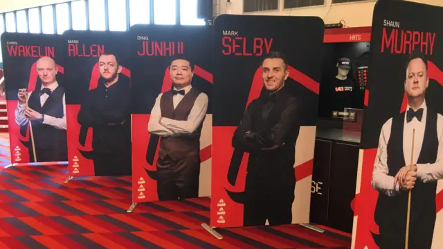 Pictures of five snooker players