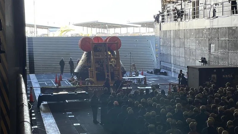 The Orion spacecraft is seen aboard the USS John P. Murtha in San Diego. (KSWB)