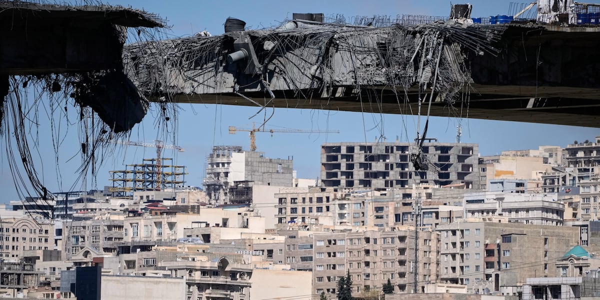 Iran calls on public to find ‘enemy pilot’ as US continues frantic search