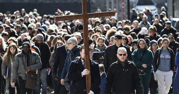 New secularism law is looming over Way of the Cross marches on Good Friday in Quebec - Montreal