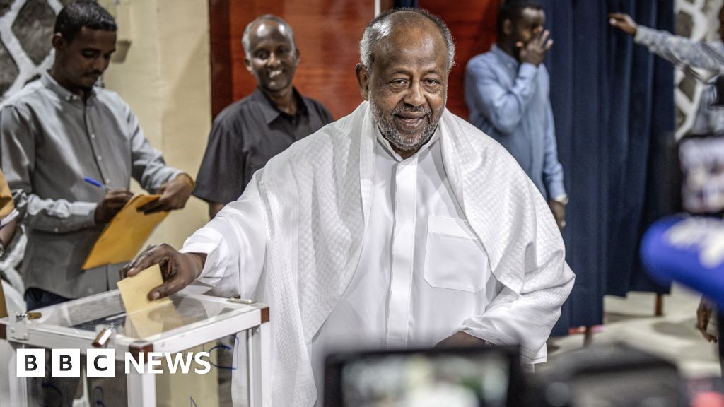 Djibouti elections: Ismail Omar Guelleh wins with 97.8% of the vote - BBC