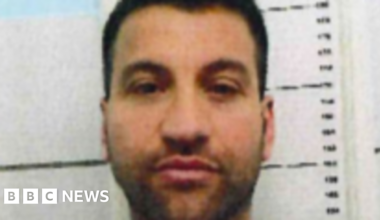 Fugitive mafia boss wanted for murder arrested in Amalfi Coast luxury villa - BBC