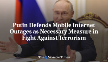 Putin Defends Mobile Internet Outages as Necessary Measure in Fight Against Terrorism