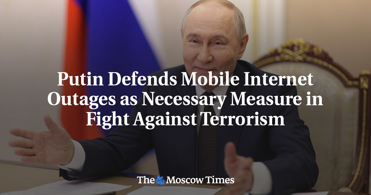 Putin Defends Mobile Internet Outages as Necessary Measure in Fight Against Terrorism