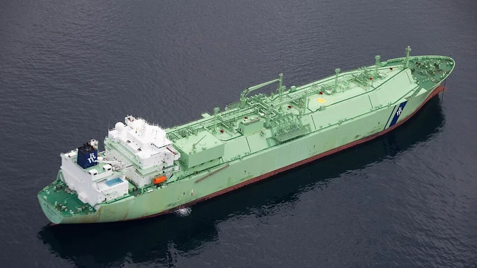 Ship in Norway - BW Suez Everett.