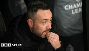 Had coach Roberto De Zerbi looks on before Marseille's Champions League match against Club Brugge