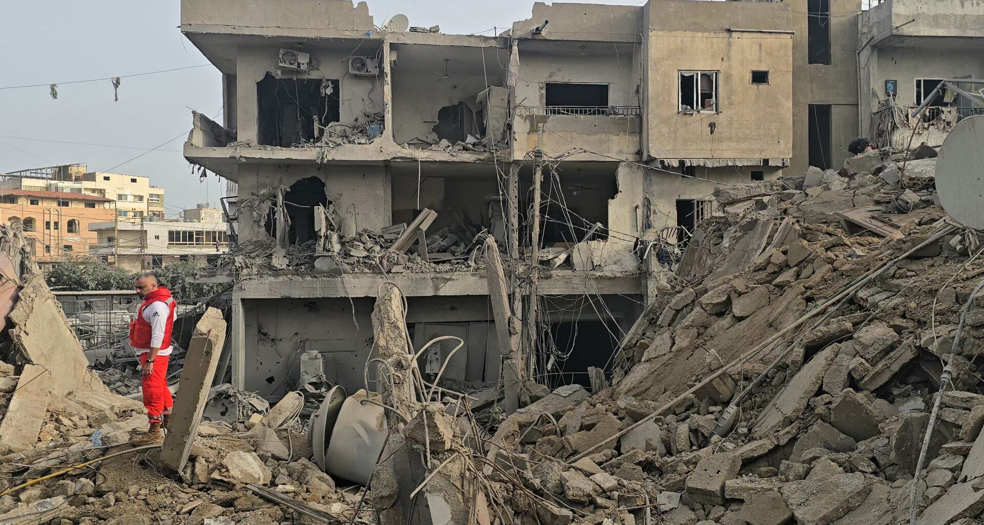 Israeli strikes damage hospital in Lebanon’s Tyre; ground invasion advances | US-Israel war on Iran News