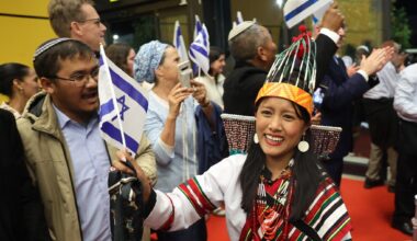 Group of over 250 new Bnei Menashe immigrants arrive in Israel from India