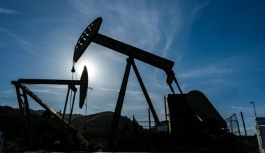 Oil prices rise despite Iran’s proposal to reopen Strait of Hormuz | Oil and Gas News
