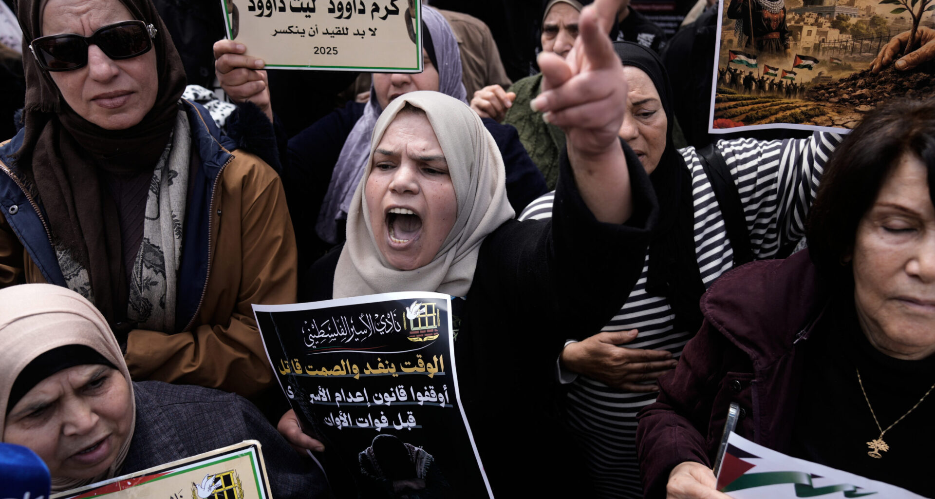 Israel Institutes Death Penalty Only for Palestinians