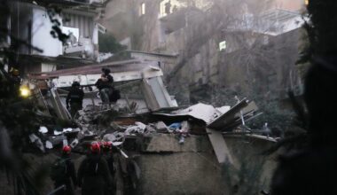 Airstrikes kill more than 25 people in Iran, Trump deadline looms – NBC 6 South Florida