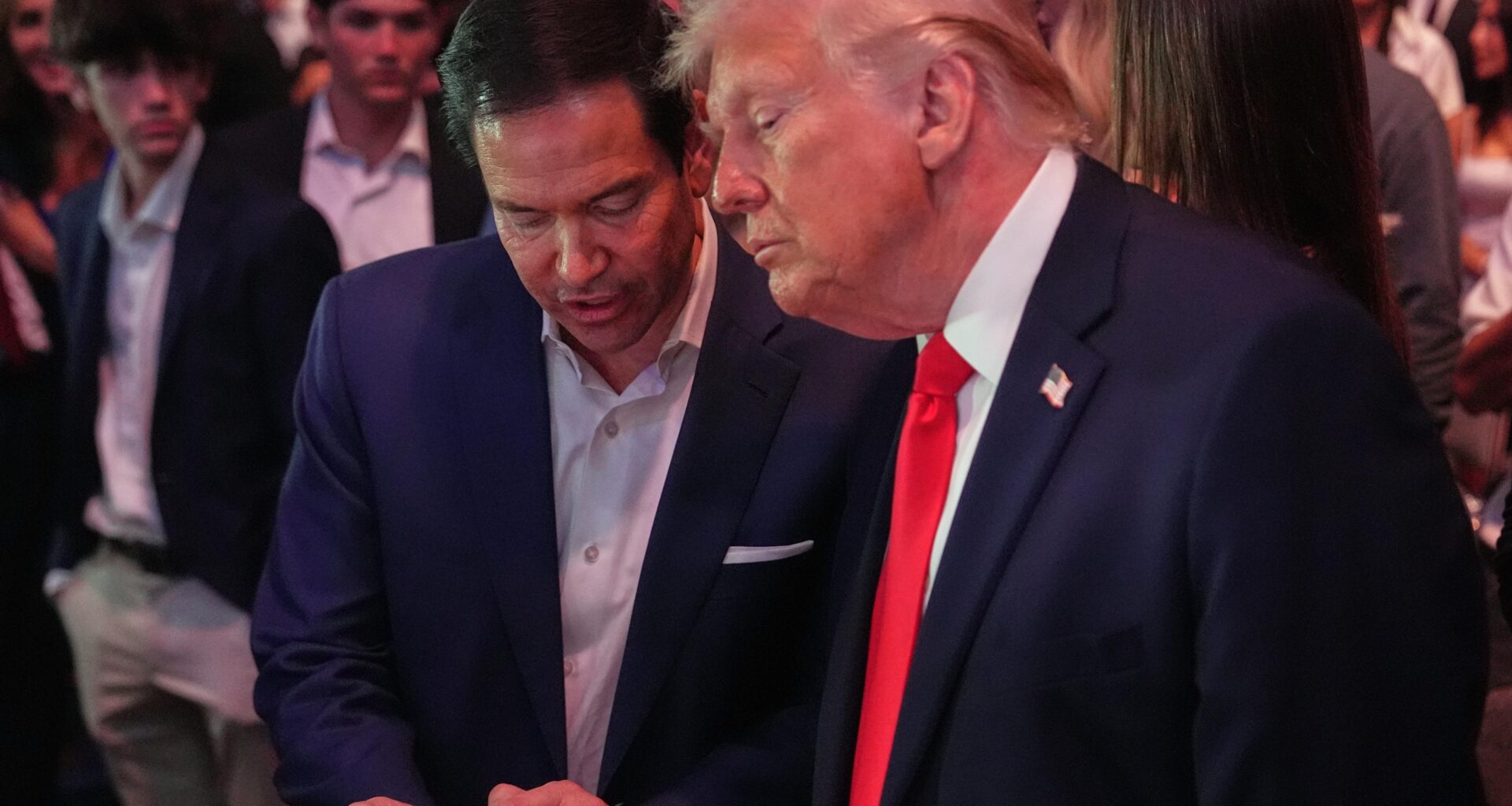 Trump Says U.S. Will Blockade Strait of Hormuz After Iran Peace Talks Fail