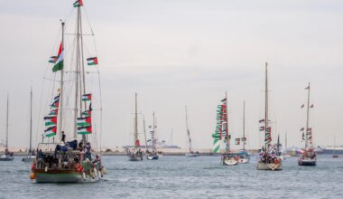 Israeli Navy begins to intercept Gaza flotilla located hundreds of miles from Israel
