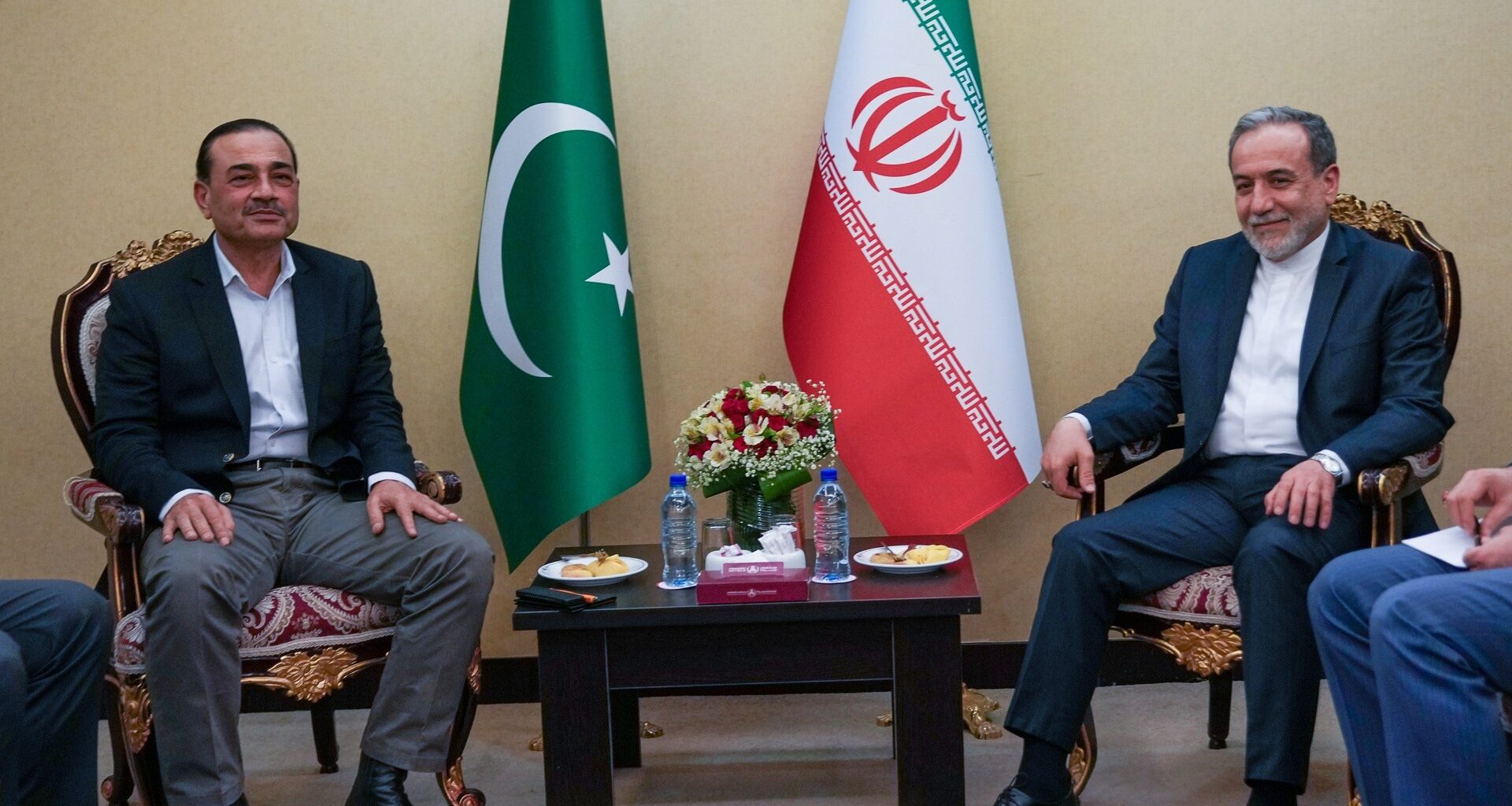 Hopes grow for a breakthrough in US-Iran talks as Pakistan mediates | US-Israel war on Iran News