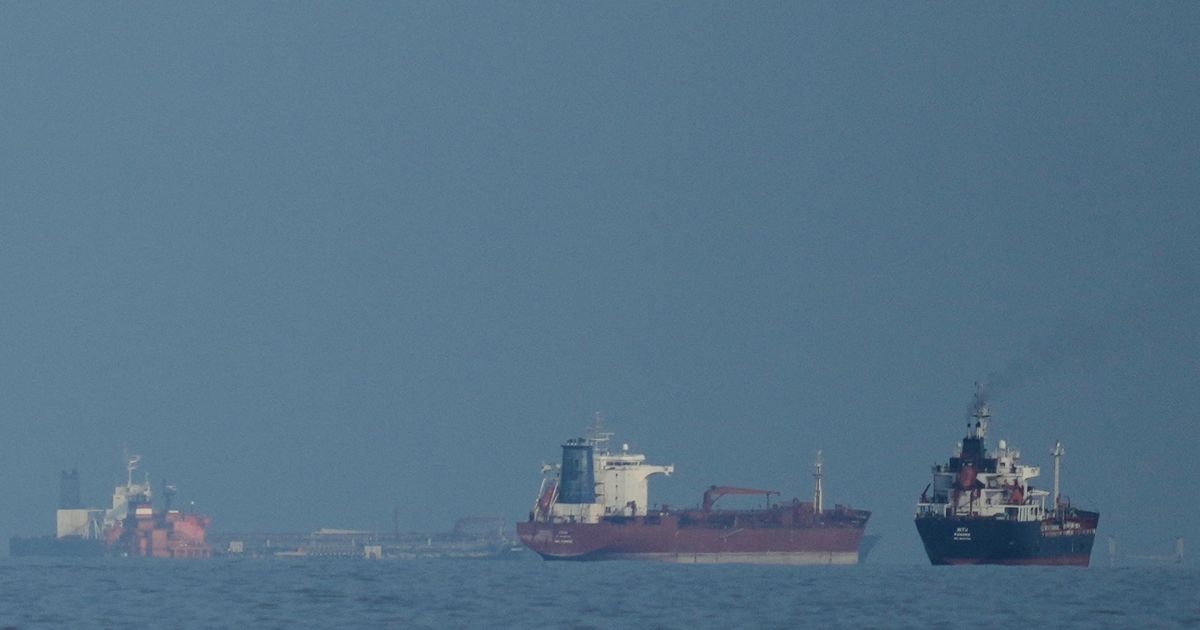 US military says it will blockade Iran's ports as ship traffic appears to halt in Strait of Hormuz :: WRAL.com