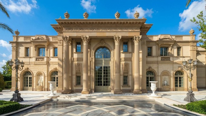 This $210 Million Mansion in Israel Is Bigger Than the White House