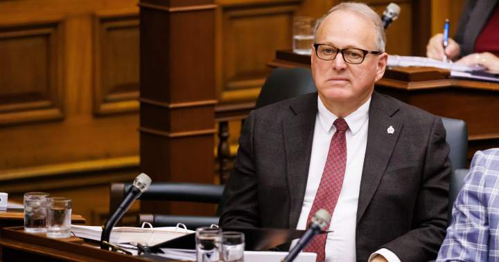 Critics ask how Ontario jails could have mistakenly released more than 150 inmates