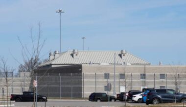 Lockdowns at Ontario jails caused by staff shortages rising rapidly, data shows