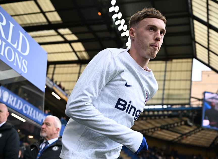 Liam Rosenior explains handing the captain's armband to Cole Palmer | News | Official Site